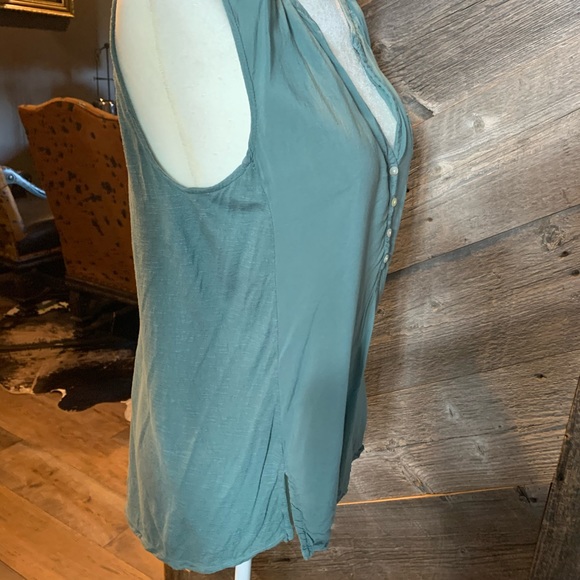 Lucky Brand Tank Top - Picture 4 of 9